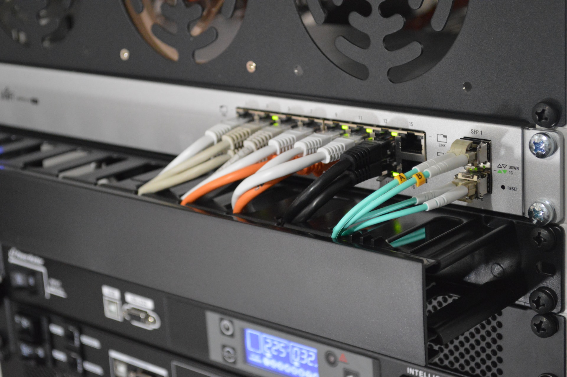What is The Ideal Bandwidth of a Hosting Server?